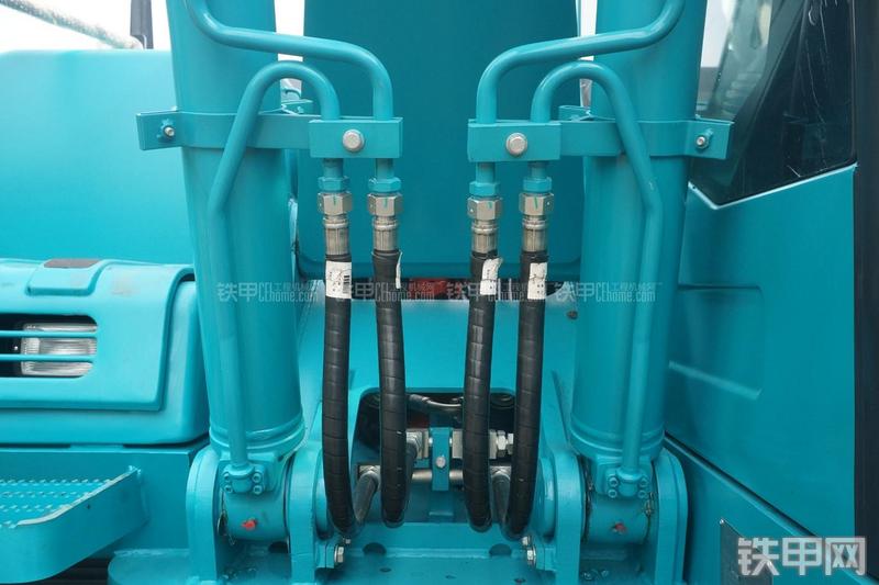 山河智能SWE150E挖掘机局部