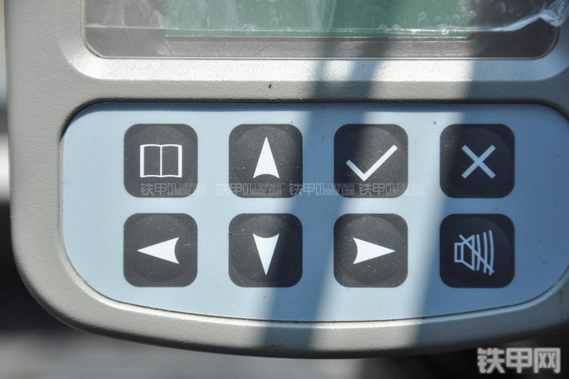 恒天九五JV70-7挖掘机局部