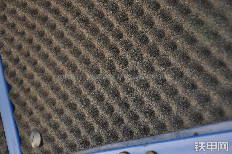 恒天九五JV70-7挖掘机局部