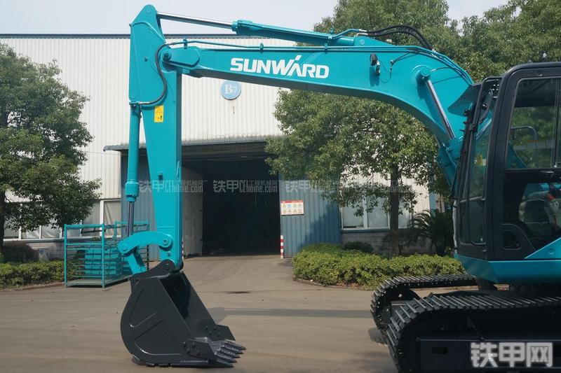 山河智能SWE150E挖掘机局部