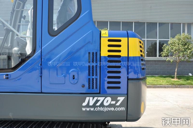 恒天九五JV70-7挖掘机局部