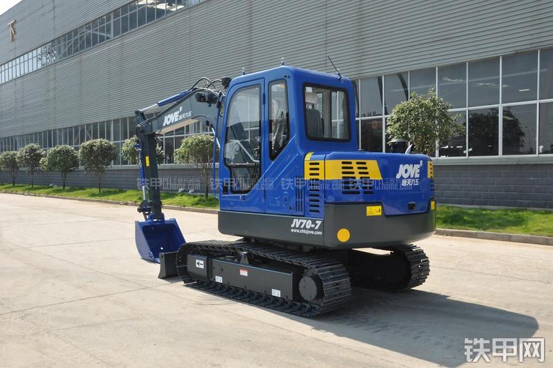 恒天九五JV70-7挖掘机整机外观
