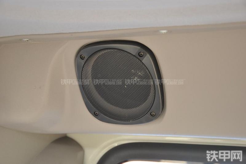 恒天九五JV235LC五十铃挖掘机局部