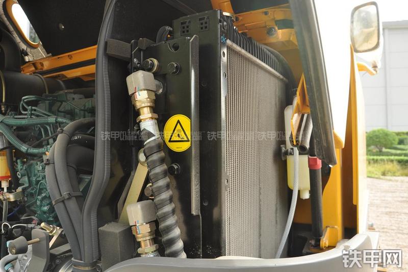 沃尔沃EC60C挖掘机局部