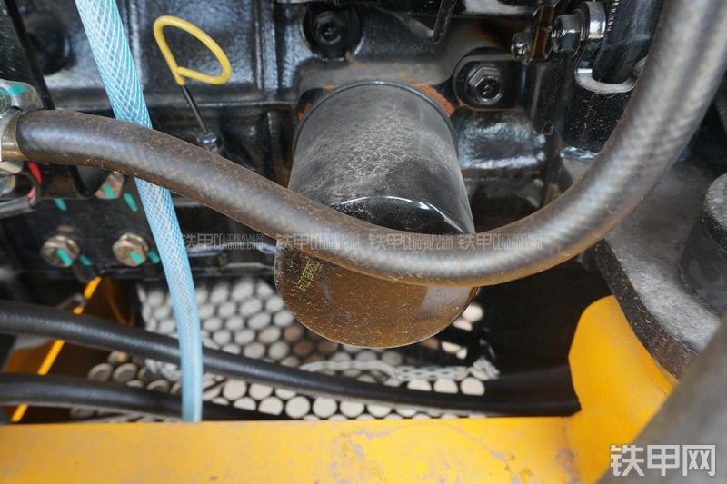 雷沃重工FR60挖掘机局部