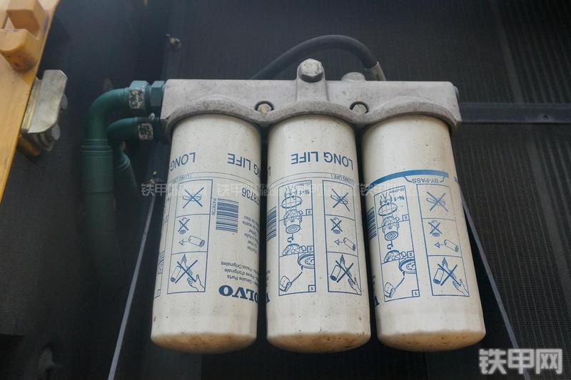 沃尔沃EC460BLC挖掘机局部