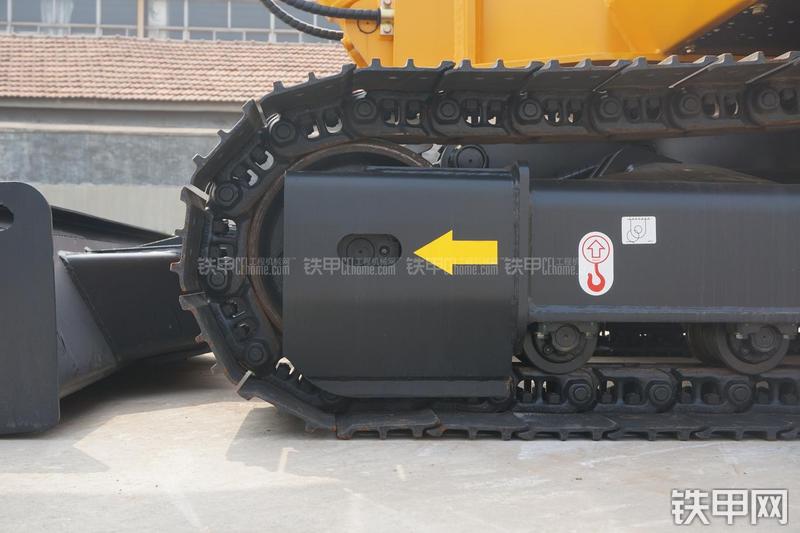 雷沃重工FR60挖掘机局部