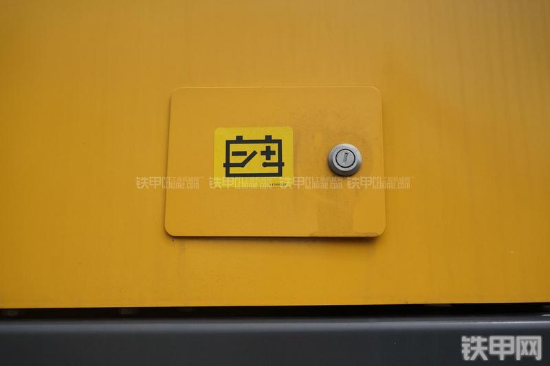 沃尔沃EC460BLC挖掘机局部