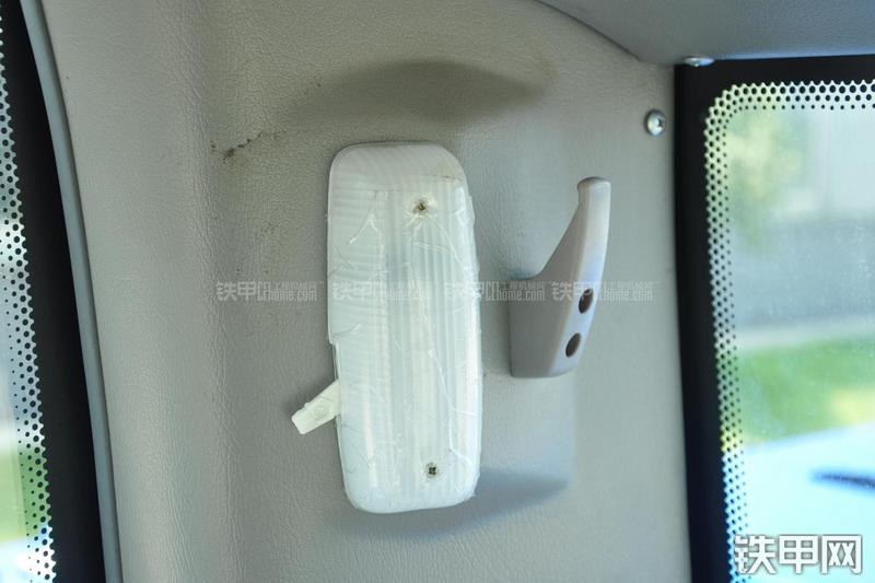 恒天九五JV150五十铃挖掘机局部