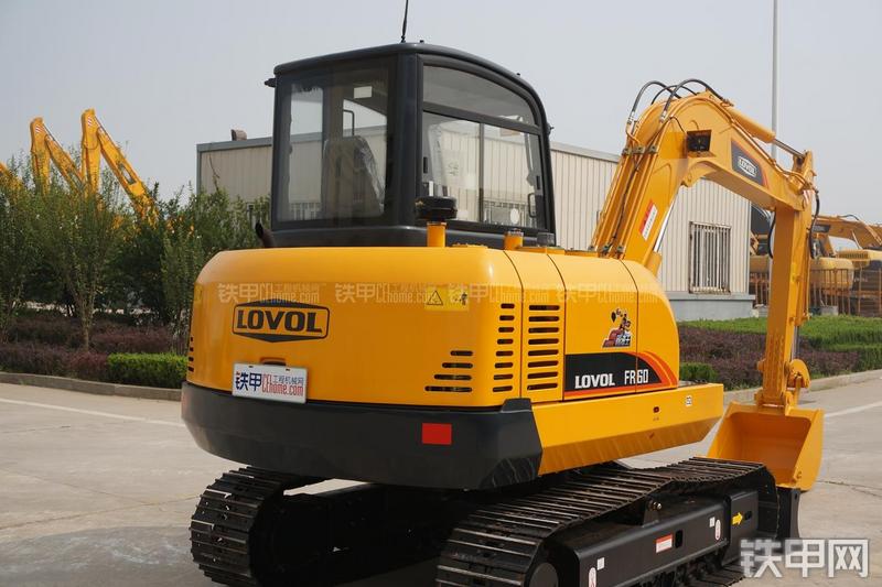 雷沃重工FR60挖掘机局部