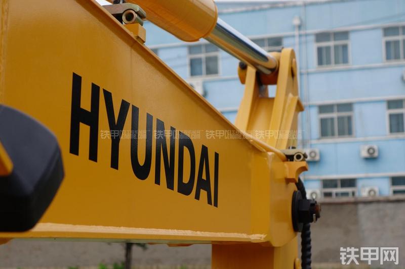 现代R60-9挖掘机其他