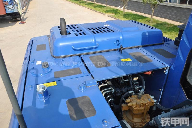 恒天九五JV235LC五十铃挖掘机局部