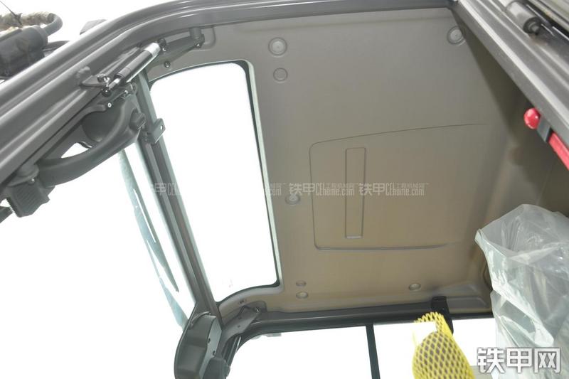 沃尔沃EC60C挖掘机局部