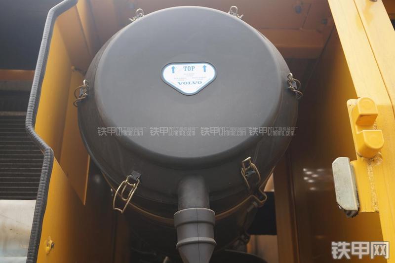 沃尔沃EC460BLC挖掘机局部