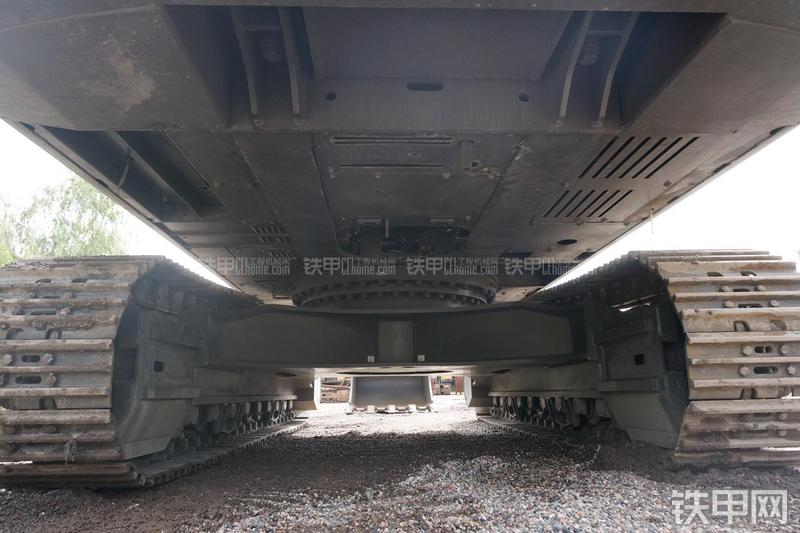 沃尔沃EC460BLC挖掘机局部