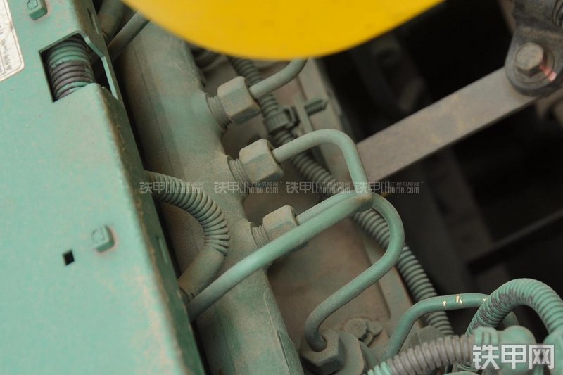 沃尔沃EC290BLC挖掘机局部