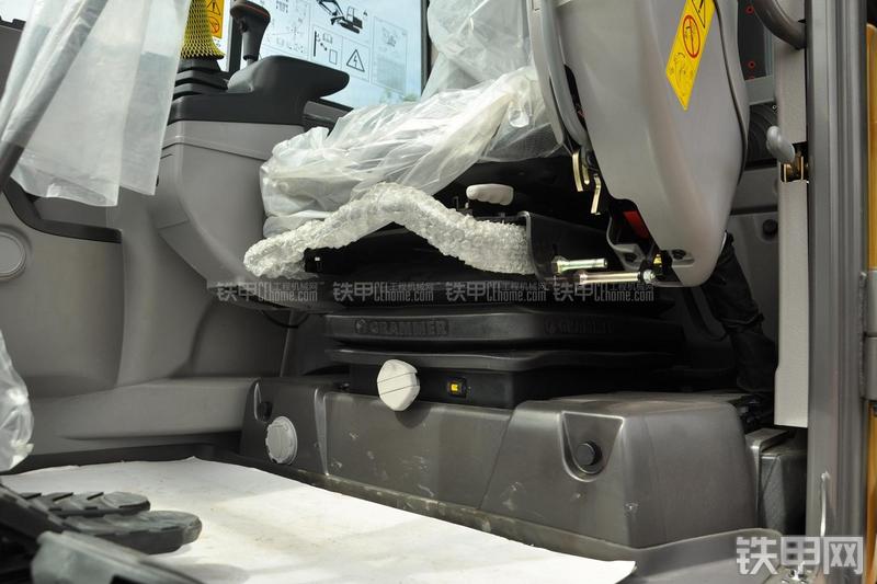 沃尔沃EC60C挖掘机局部