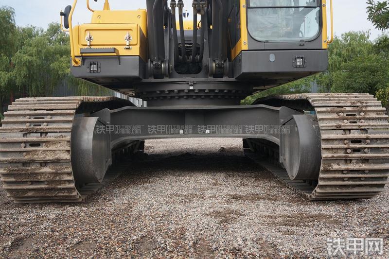 沃尔沃EC460BLC挖掘机局部