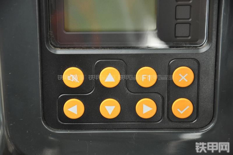 柳工CLG906D挖掘机局部