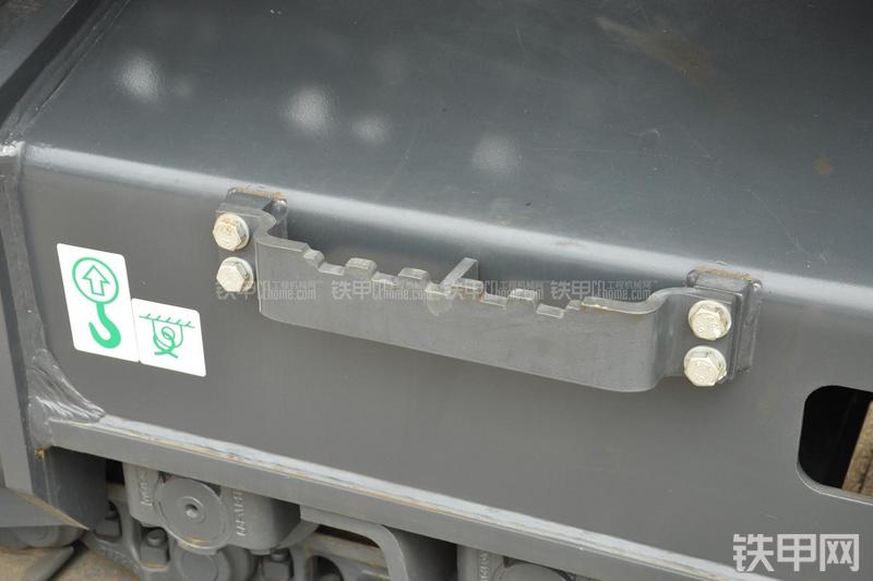 柳工CLG936E挖掘机局部