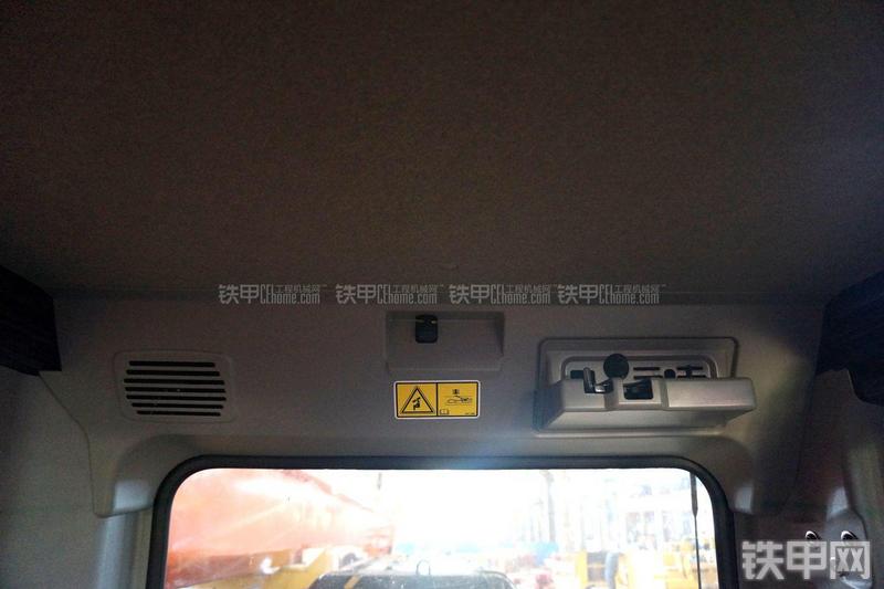 恒天九五JVR280D旋挖钻局部