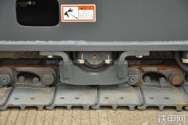 柳工CLG906D挖掘机局部