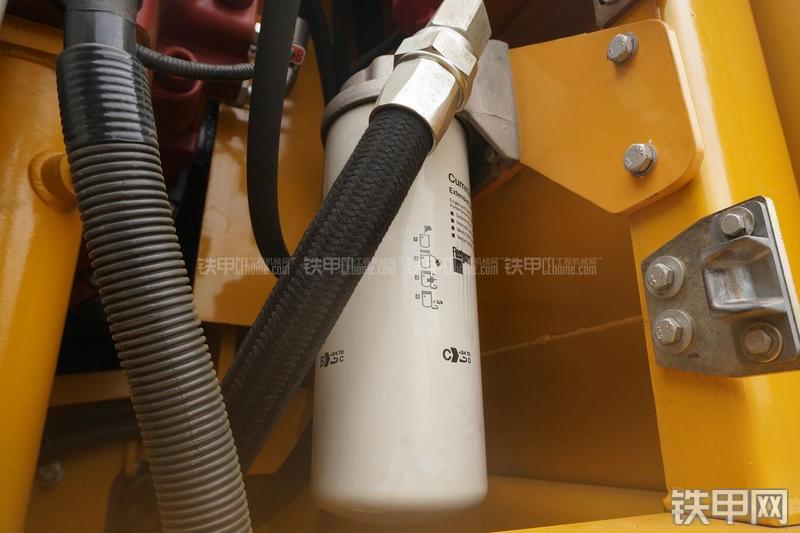 柳工CLG948E挖掘机局部