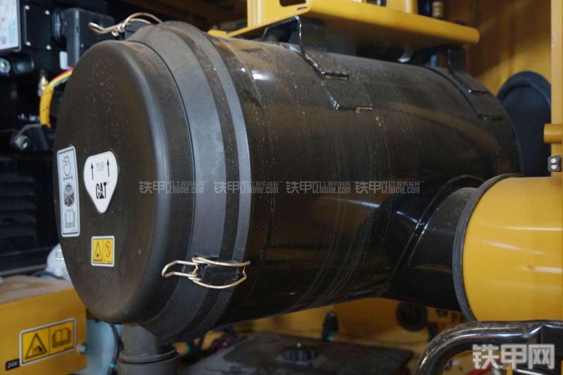 恒天九五JVR280D旋挖钻局部