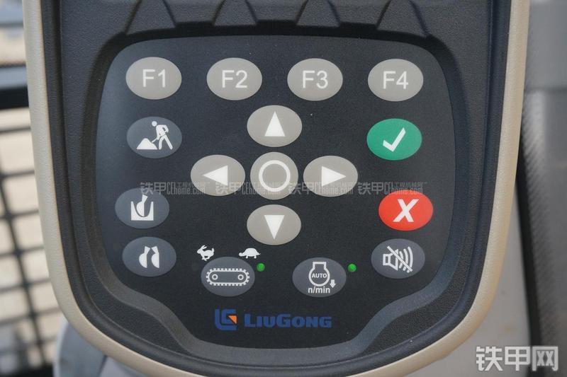 柳工CLG948E挖掘机局部