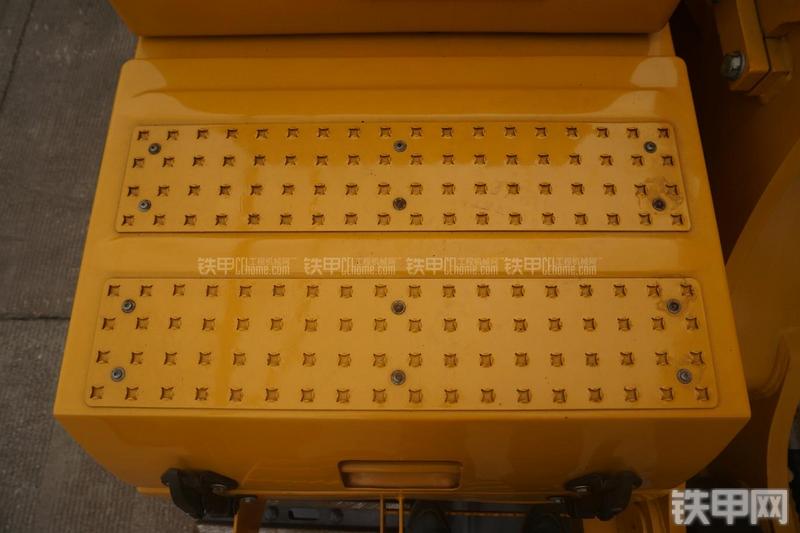 柳工CLG948E挖掘机局部