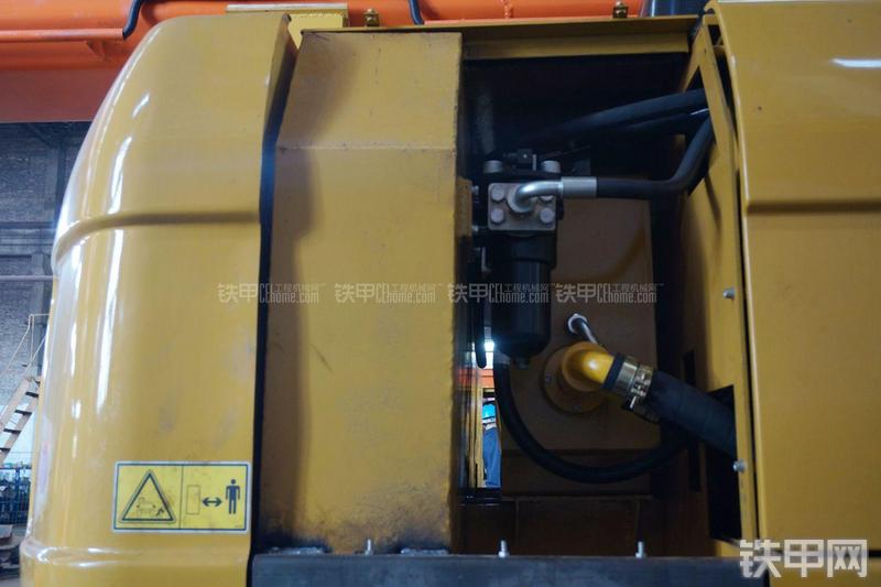 恒天九五JVR280D旋挖钻局部