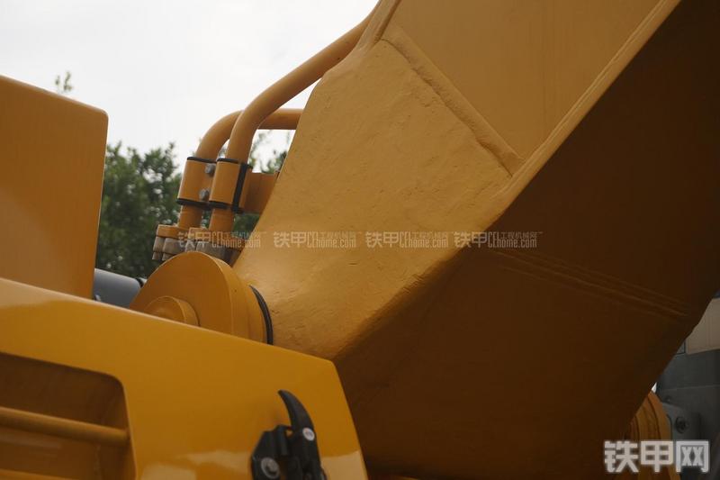 柳工CLG948E挖掘机局部