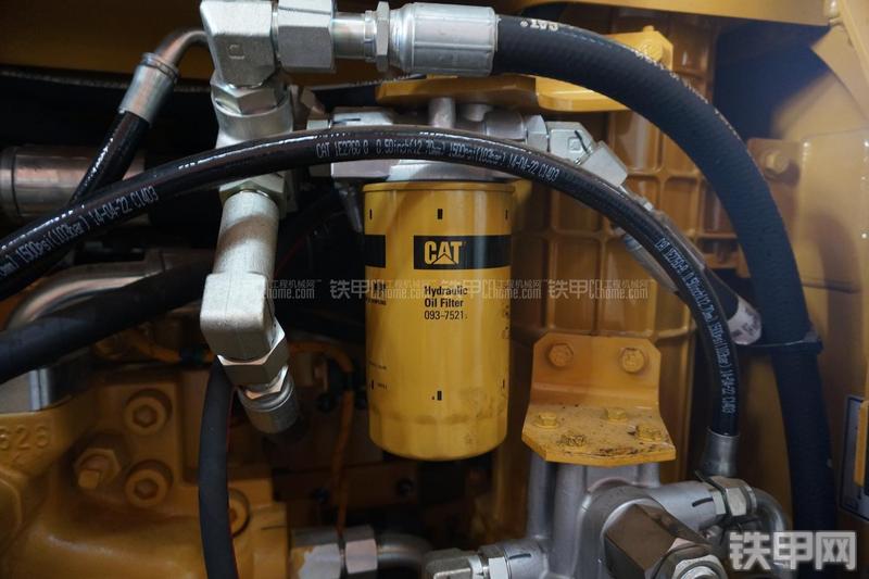 恒天九五JVR280D旋挖钻局部