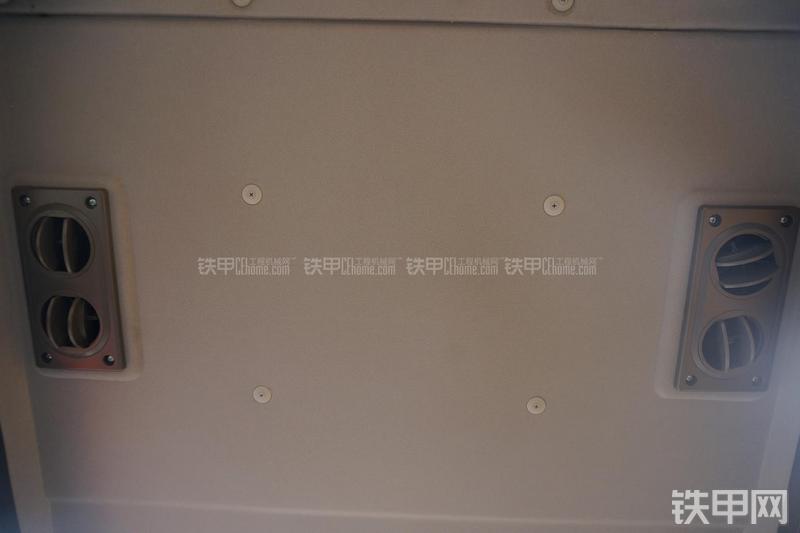 柳工CLG948E挖掘机局部