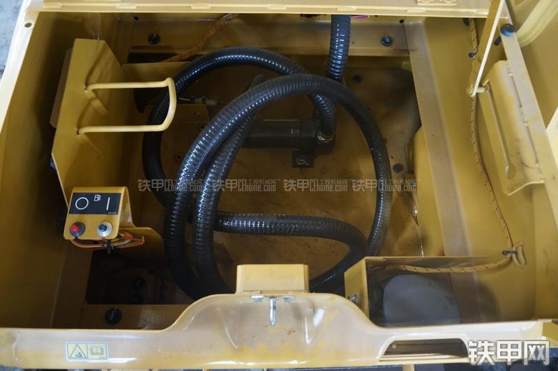 恒天九五JVR280D旋挖钻局部