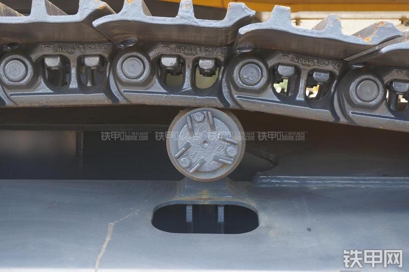 柳工CLG922E挖掘机局部