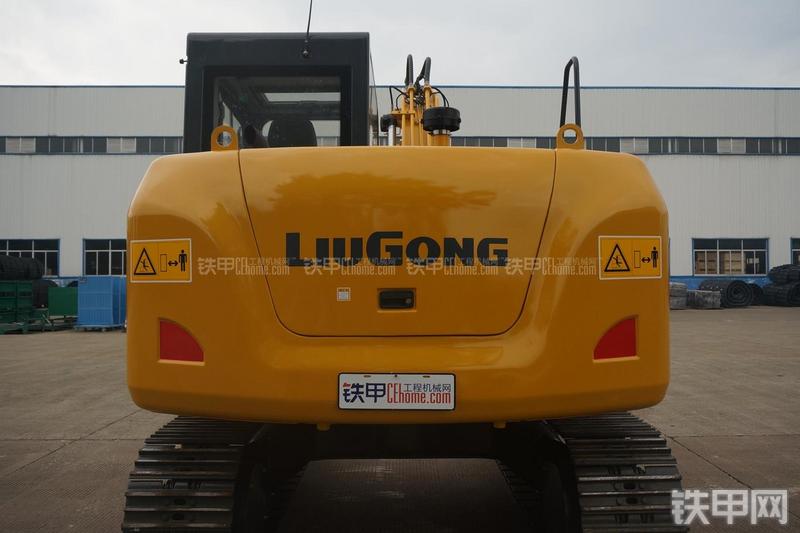 柳工CLG910E挖掘机局部