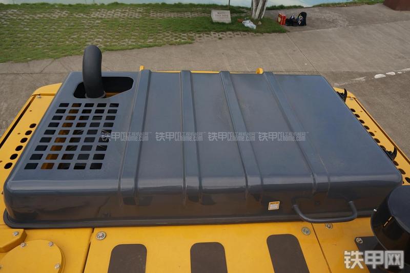 柳工CLG922E挖掘机局部