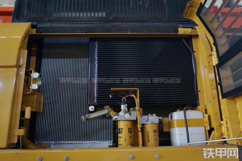 恒天九五JVR280D旋挖钻局部