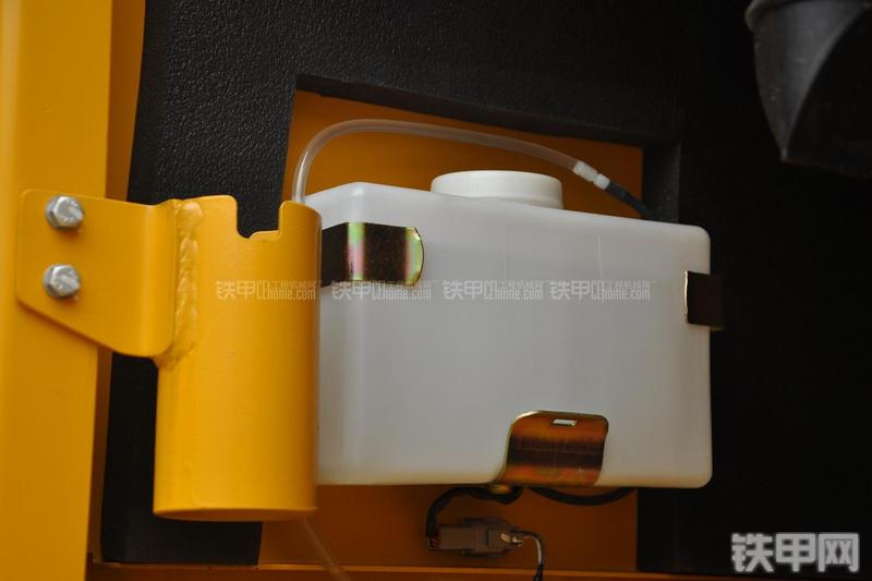 柳工CLG936E挖掘机局部