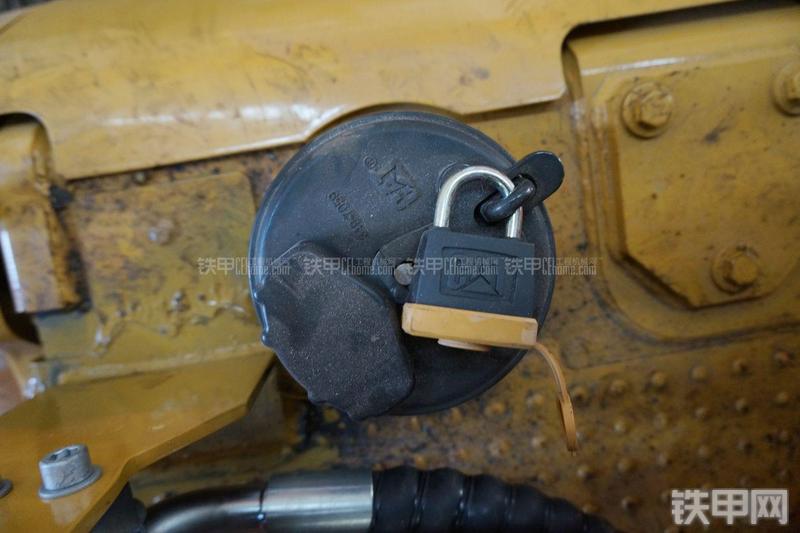 恒天九五JVR280D旋挖钻局部