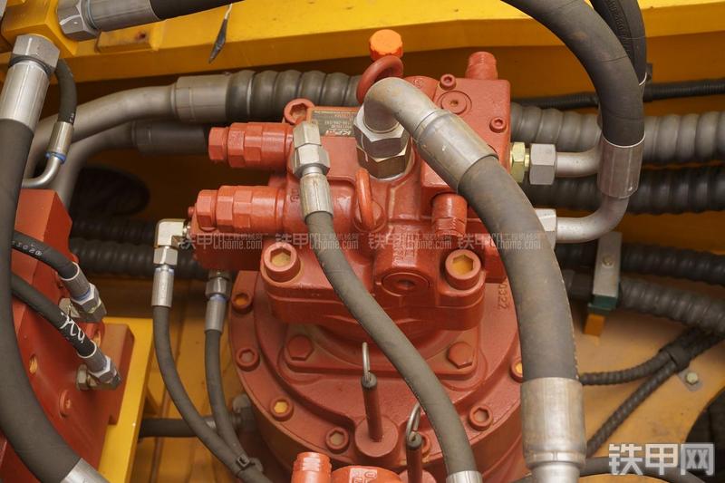 柳工CLG948E挖掘机局部