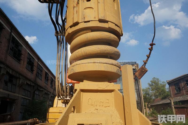 恒天九五JVR280D旋挖钻局部