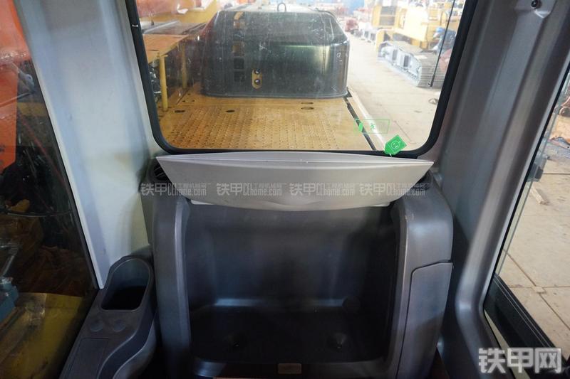 恒天九五JVR280D旋挖钻局部