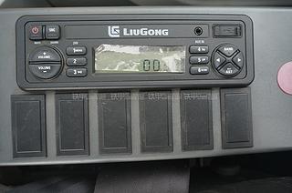 柳工CLG910E挖掘机局部