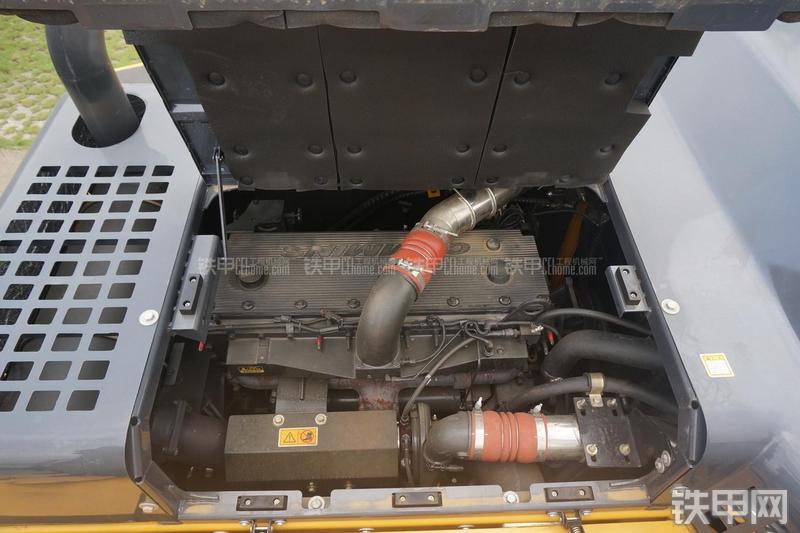 柳工CLG948E挖掘机局部