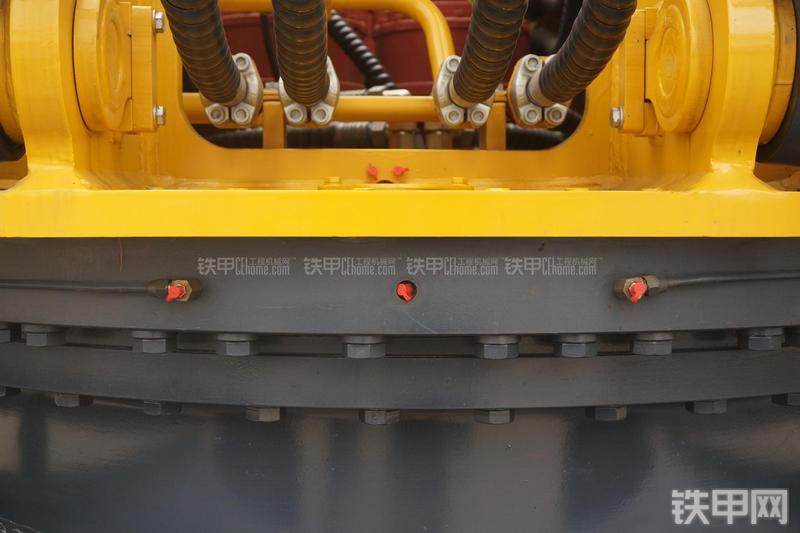 柳工CLG948E挖掘机局部