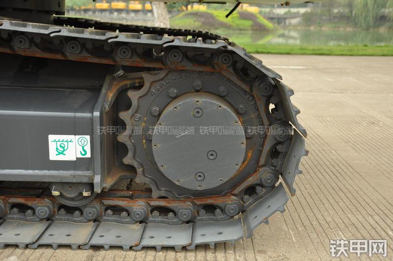 柳工CLG906D挖掘机局部