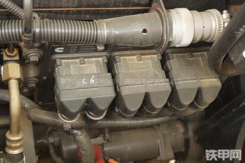 柳工CLG948E挖掘机局部