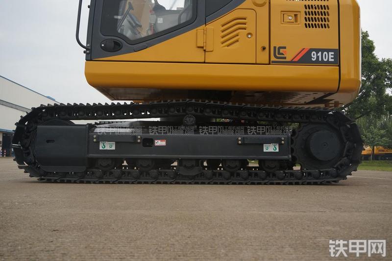 柳工CLG910E挖掘机局部